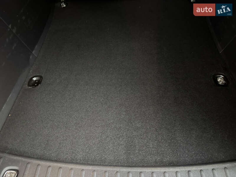 Мінівен Volkswagen Caddy 2017 в Львові