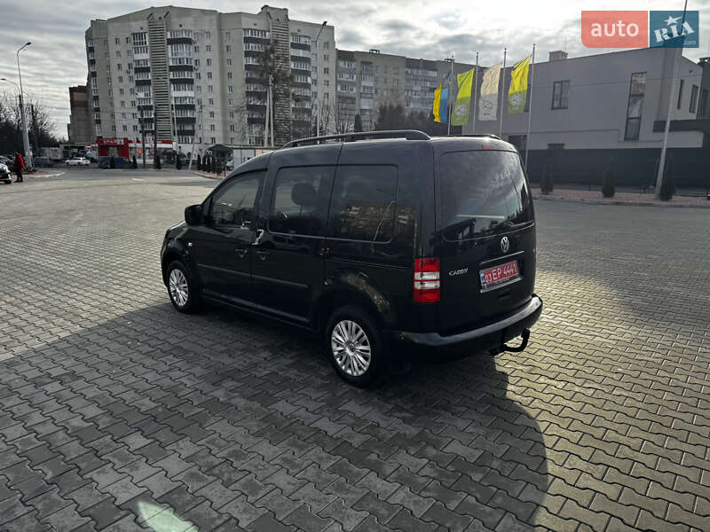 Минивэн Volkswagen Caddy 2014 в Луцке
