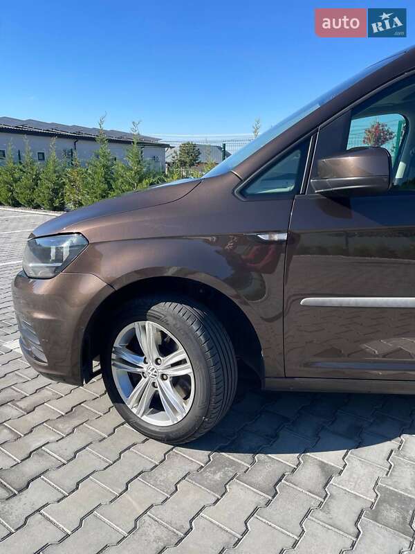 Минивэн Volkswagen Caddy 2017 в Виноградове