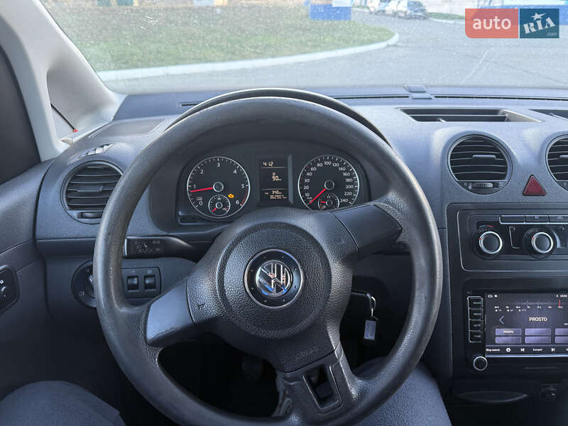 Грузовой фургон Volkswagen Caddy 2011 в Киеве фото 15 Грузовой фургон Volkswagen Caddy 2011 в Киеве