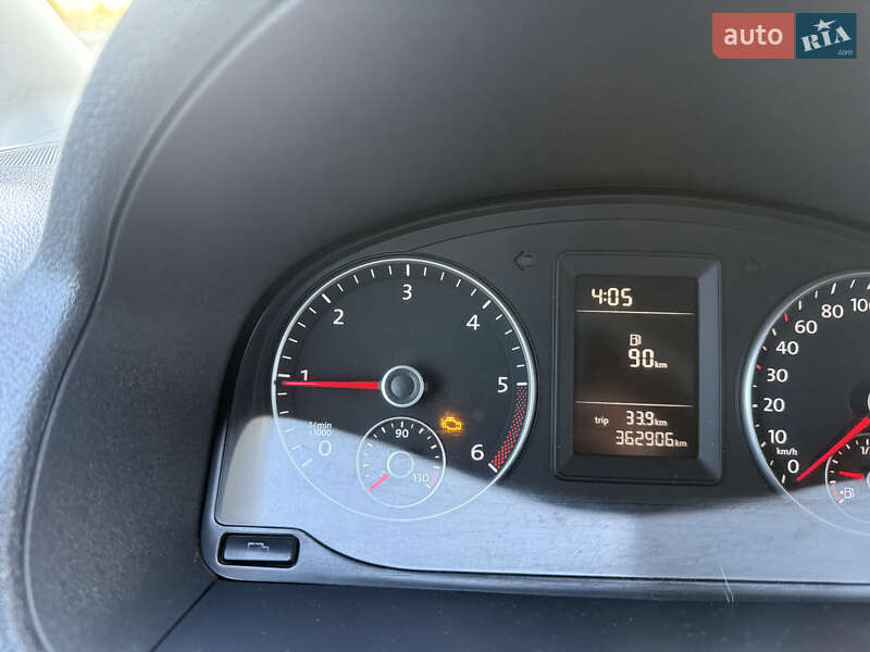 Грузовой фургон Volkswagen Caddy 2011 в Киеве фото 20 Грузовой фургон Volkswagen Caddy 2011 в Киеве