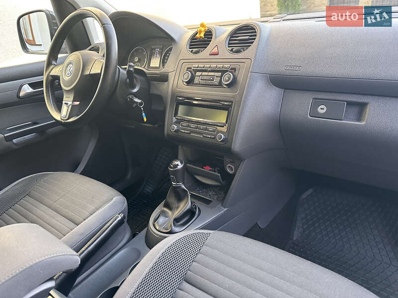 Мінівен Volkswagen Caddy 2014 в Городенці