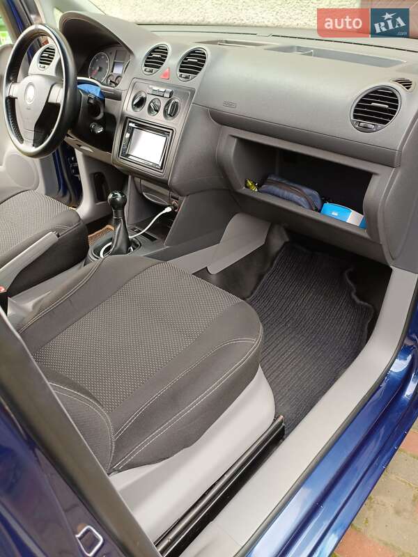 Мінівен Volkswagen Caddy 2007 в Львові фото 11 Мінівен Volkswagen Caddy 2007 в Львові