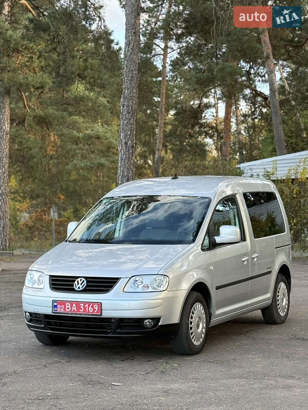 Volkswagen Caddy 2010