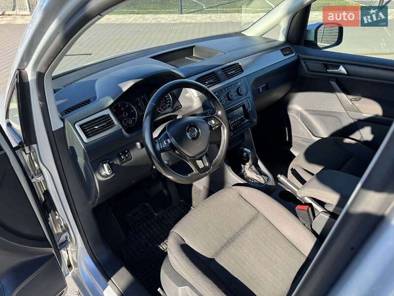 Мінівен Volkswagen Caddy 2016 в Мукачевому