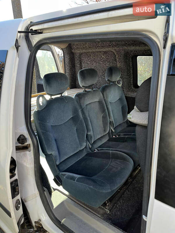 Минивэн Volkswagen Caddy 2006 в Стрые