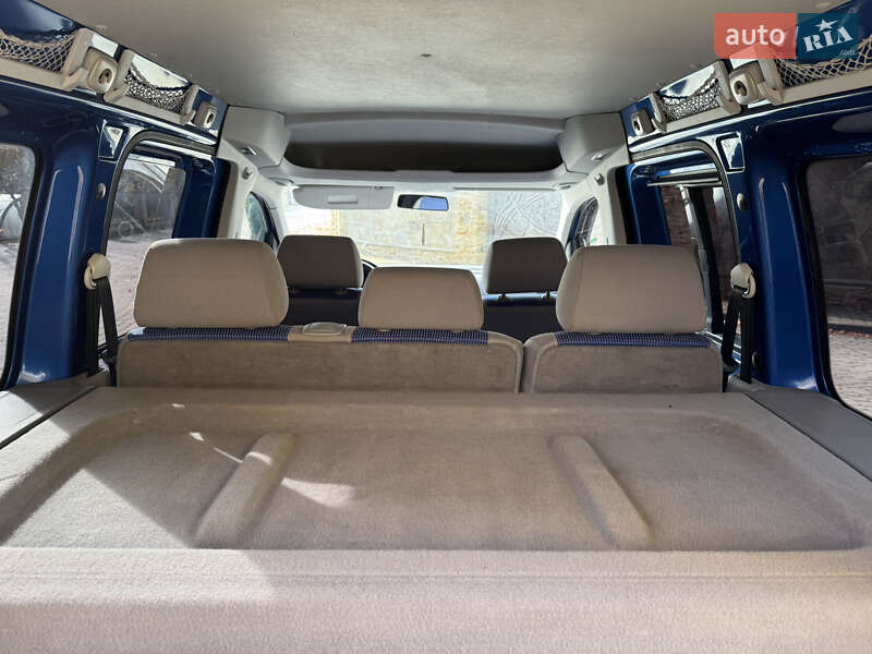Минивэн Volkswagen Caddy 2005 в Ивано-Франковске фото 19 Минивэн Volkswagen Caddy 2005 в Ивано-Франковске