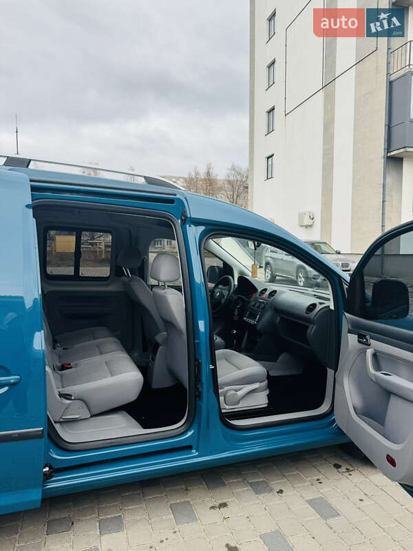 Минивэн Volkswagen Caddy 2008 в Ровно