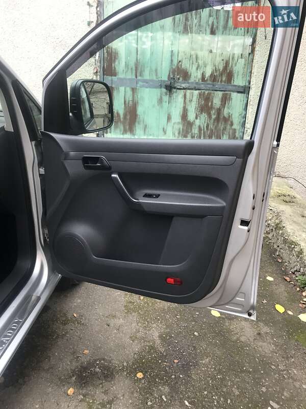 Мінівен Volkswagen Caddy 2012 в Тернополі