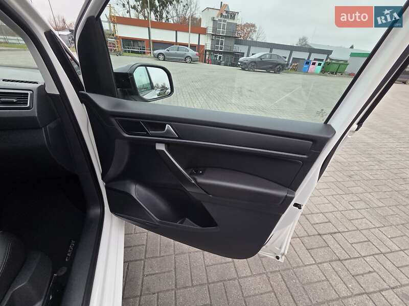 Мінівен Volkswagen Caddy 2018 в Калуші фото 27 Мінівен Volkswagen Caddy 2018 в Калуші