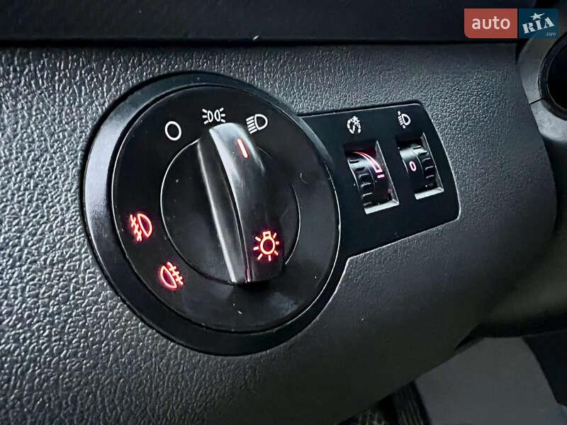 Мінівен Volkswagen Caddy 2005 в Тернополі фото 24 Мінівен Volkswagen Caddy 2005 в Тернополі