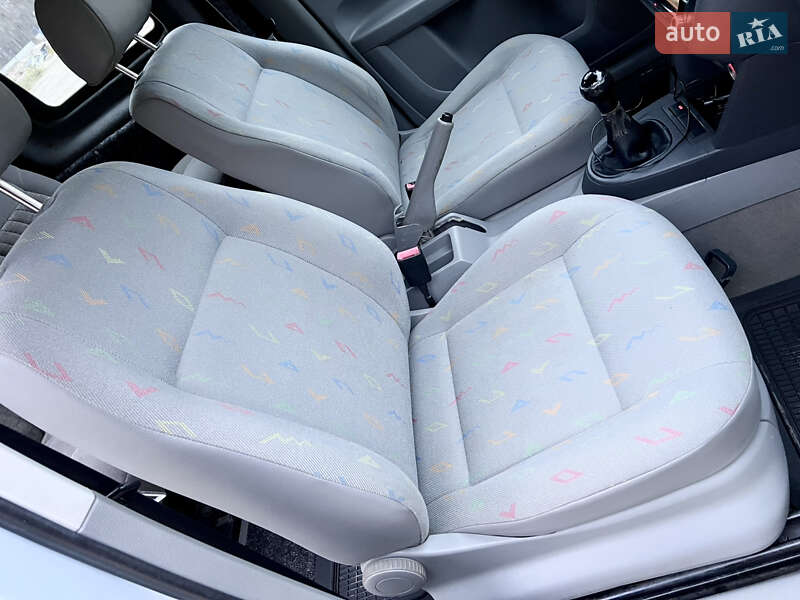 Мінівен Volkswagen Caddy 2005 в Тернополі фото 33 Мінівен Volkswagen Caddy 2005 в Тернополі