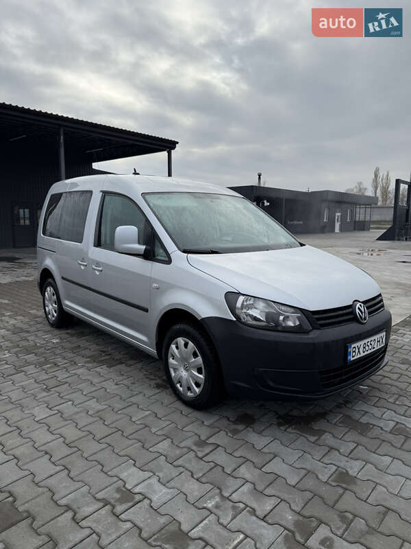 Мінівен Volkswagen Caddy 2011 в Врадіївці