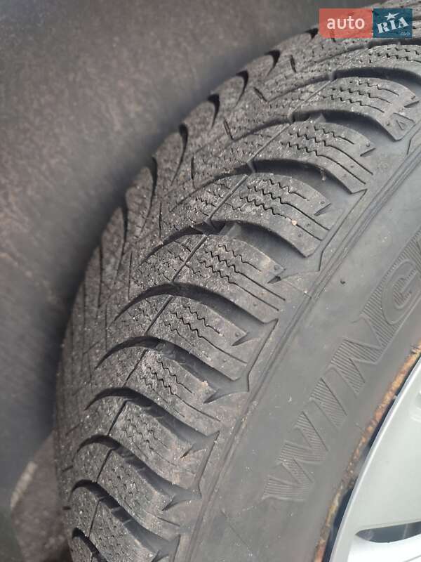 Минивэн Volkswagen Caddy 2016 в Обухове