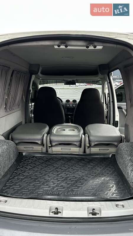 Мінівен Volkswagen Caddy 2007 в Дніпрі