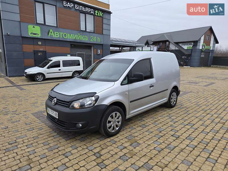 Грузовой фургон Volkswagen Caddy 2011 в Подволочиске
