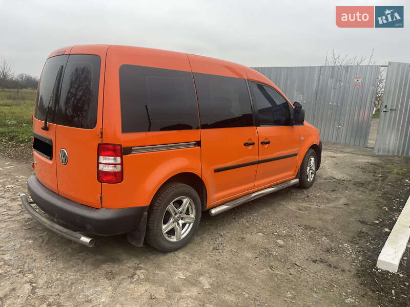 Мінівен Volkswagen Caddy 2011 в Києві фото 4 Мінівен Volkswagen Caddy 2011 в Києві