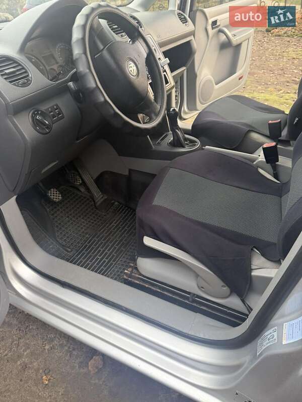Мінівен Volkswagen Caddy 2006 в Бережанах