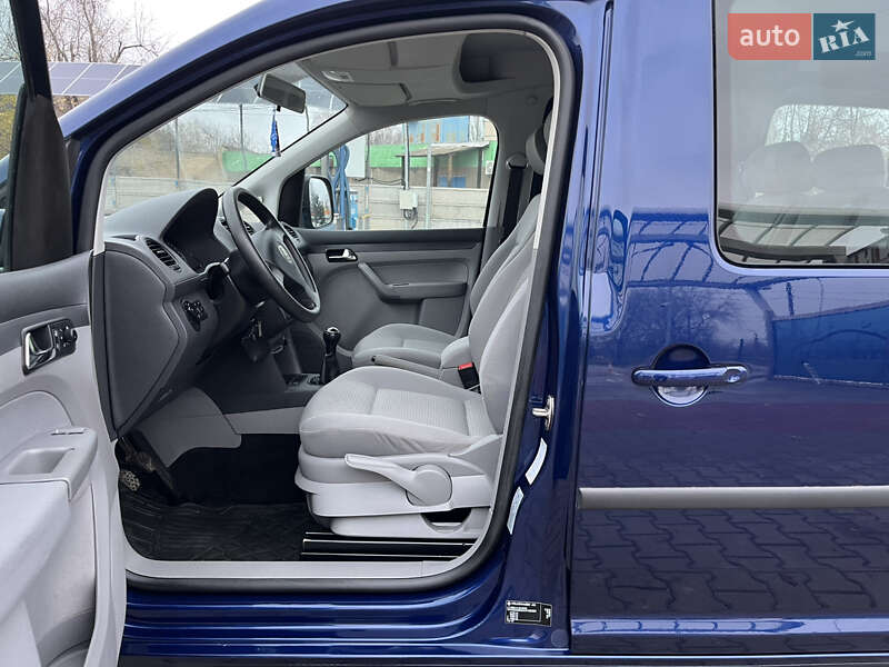 Минивэн Volkswagen Caddy 2010 в Кривом Роге фото 24 Минивэн Volkswagen Caddy 2010 в Кривом Роге