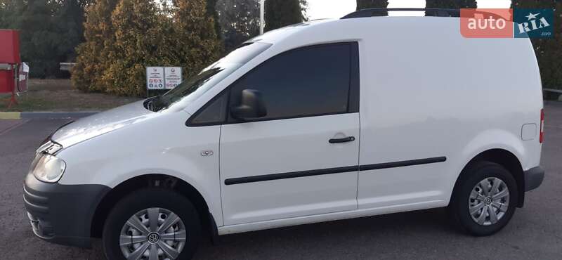 Вантажний фургон Volkswagen Caddy 2008 в Черкасах