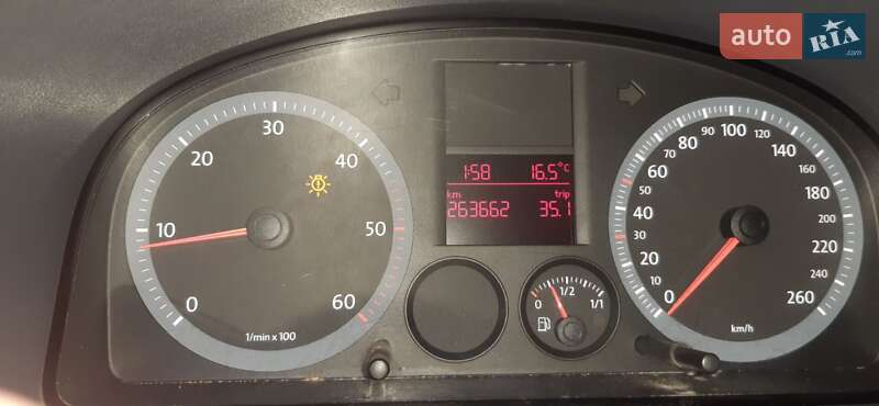 Вантажний фургон Volkswagen Caddy 2008 в Черкасах