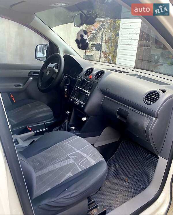 Мінівен Volkswagen Caddy 2008 в Новоукраїнці