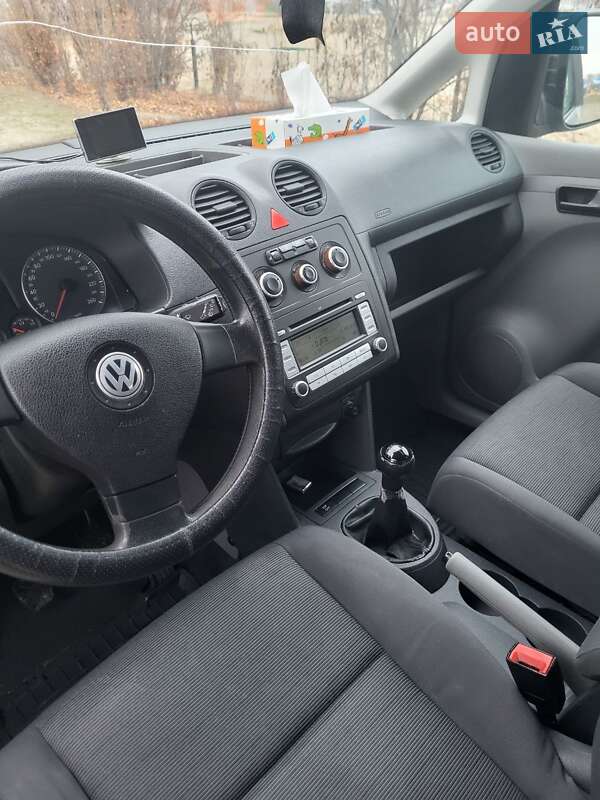 Мінівен Volkswagen Caddy 2008 в Черкасах фото 4 Мінівен Volkswagen Caddy 2008 в Черкасах