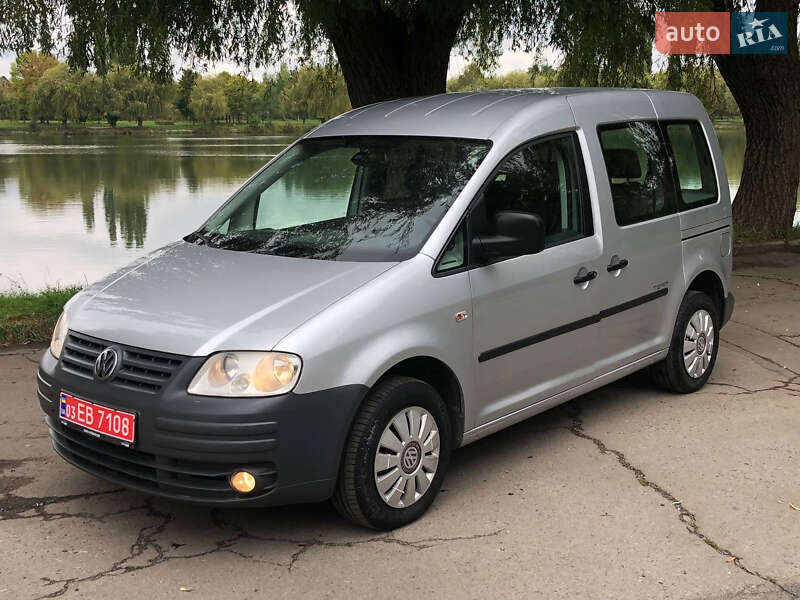 Мінівен Volkswagen Caddy 2010 в Рівному