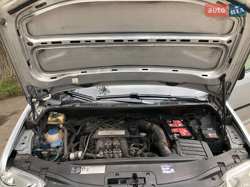 Мінівен Volkswagen Caddy 2010 в Рівному