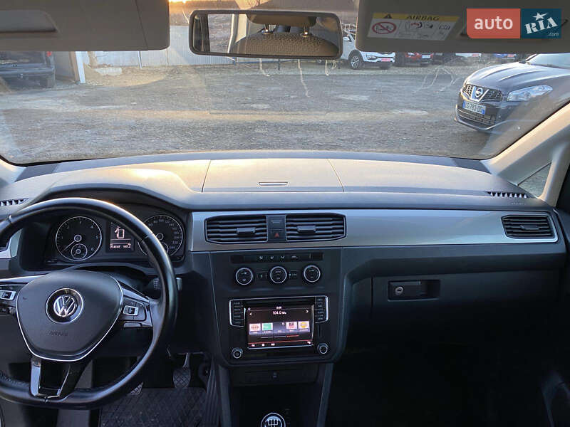 Мінівен Volkswagen Caddy 2015 в Калуші