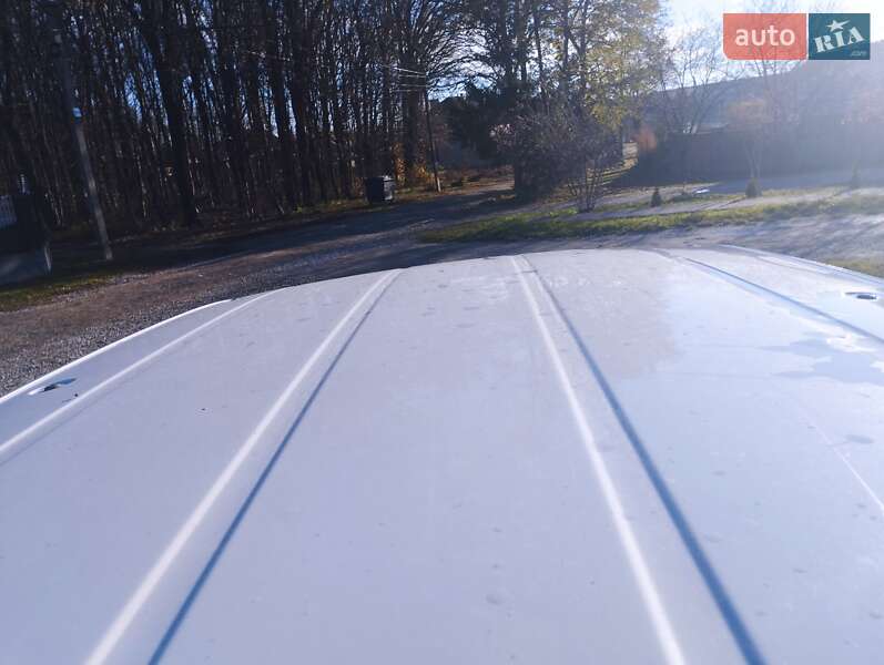 Вантажний фургон Volkswagen Caddy 2008 в Чорткові