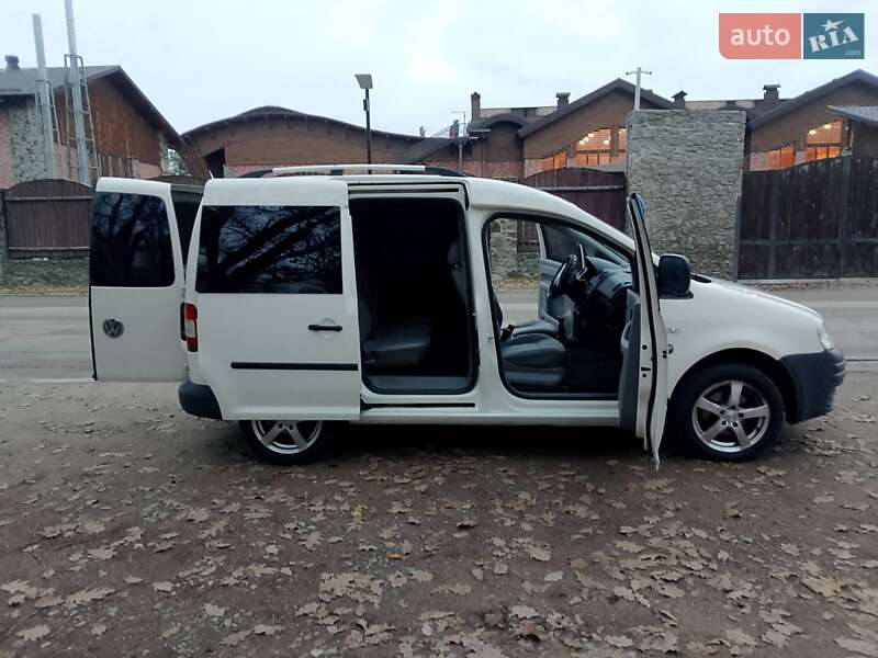 Мінівен Volkswagen Caddy 2004 в Києві
