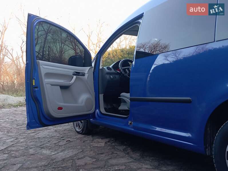 Мінівен Volkswagen Caddy 2005 в Тернополі фото 28 Мінівен Volkswagen Caddy 2005 в Тернополі