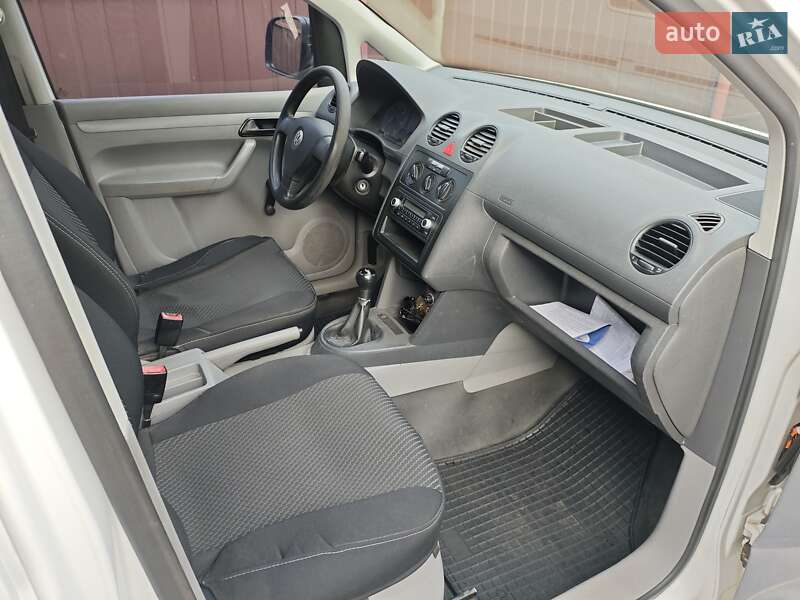 Минивэн Volkswagen Caddy 2007 в Чернигове фото 3 Минивэн Volkswagen Caddy 2007 в Чернигове
