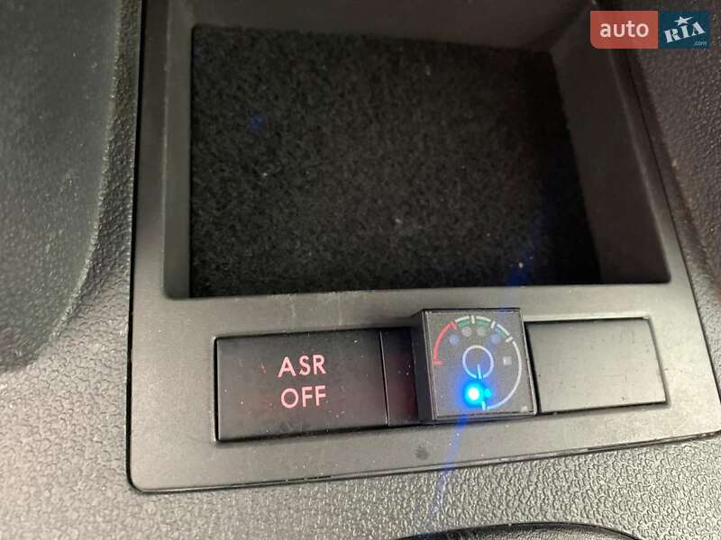 Минивэн Volkswagen Caddy 2009 в Ровно фото 12 Минивэн Volkswagen Caddy 2009 в Ровно