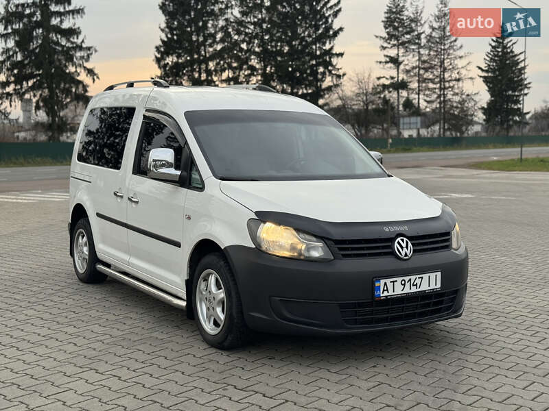 Мінівен Volkswagen Caddy 2011 в Коломиї