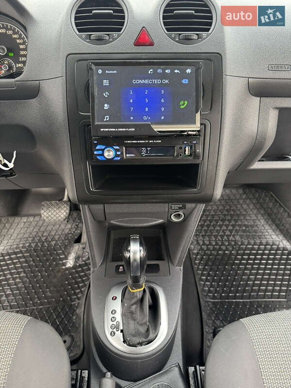 Мінівен Volkswagen Caddy 2011 в Коломиї