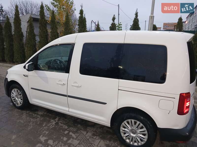 Минивэн Volkswagen Caddy 2017 в Тернополе