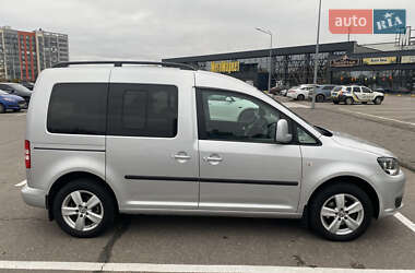 Минивэн Volkswagen Caddy 2014 в Киеве