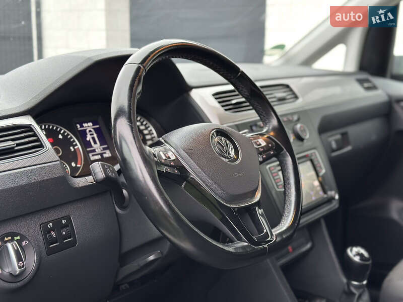 Минивэн Volkswagen Caddy 2016 в Луцке фото 35 Минивэн Volkswagen Caddy 2016 в Луцке