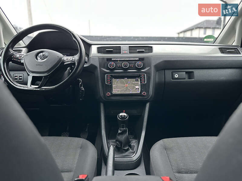 Минивэн Volkswagen Caddy 2016 в Луцке фото 43 Минивэн Volkswagen Caddy 2016 в Луцке