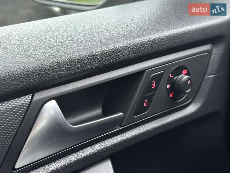 Минивэн Volkswagen Caddy 2016 в Луцке фото 55 Минивэн Volkswagen Caddy 2016 в Луцке