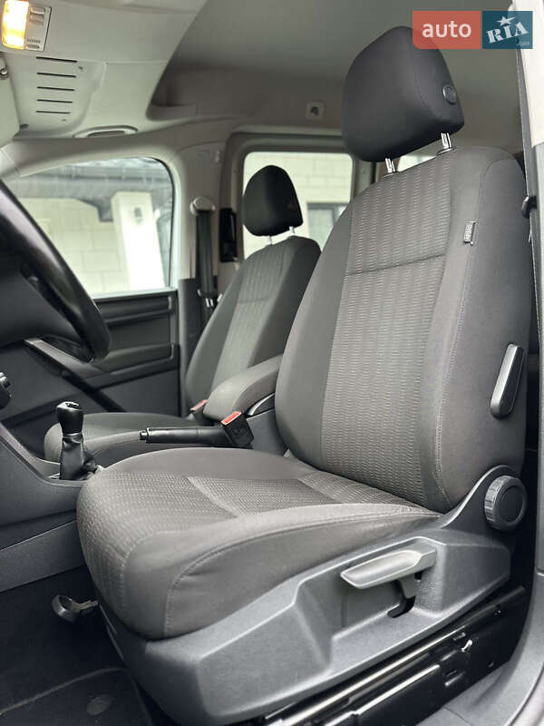 Минивэн Volkswagen Caddy 2016 в Луцке фото 59 Минивэн Volkswagen Caddy 2016 в Луцке