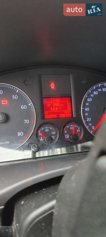 Минивэн Volkswagen Caddy 2008 в Белогорье фото 14 Минивэн Volkswagen Caddy 2008 в Белогорье