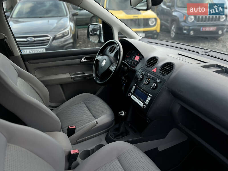 Минивэн Volkswagen Caddy 2009 в Полтаве