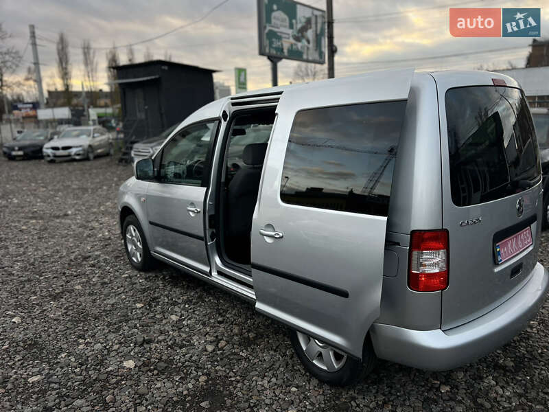 Минивэн Volkswagen Caddy 2009 в Полтаве