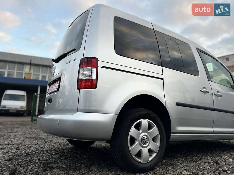 Минивэн Volkswagen Caddy 2009 в Полтаве