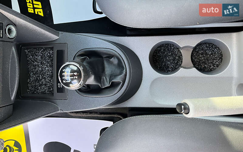 Минивэн Volkswagen Caddy 2010 в Коломые