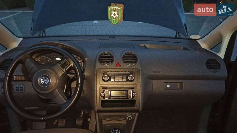 Минивэн Volkswagen Caddy 2012 в Стрые