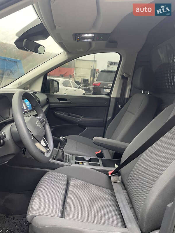 Минивэн Volkswagen Caddy 2021 в Иршаве